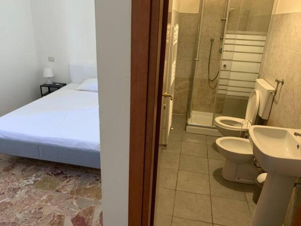 Daniele Rooms Arezzo Cameră foto